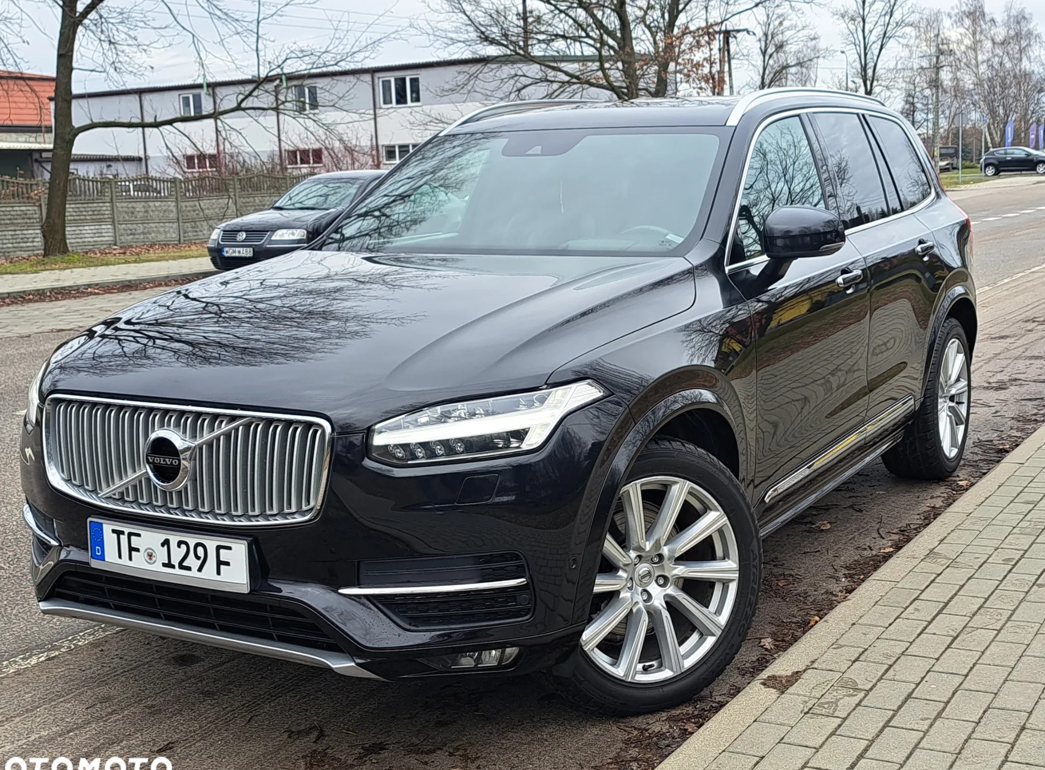 Volvo XC 90 cena 128000 przebieg: 210000, rok produkcji 2016 z Leszno małe 781